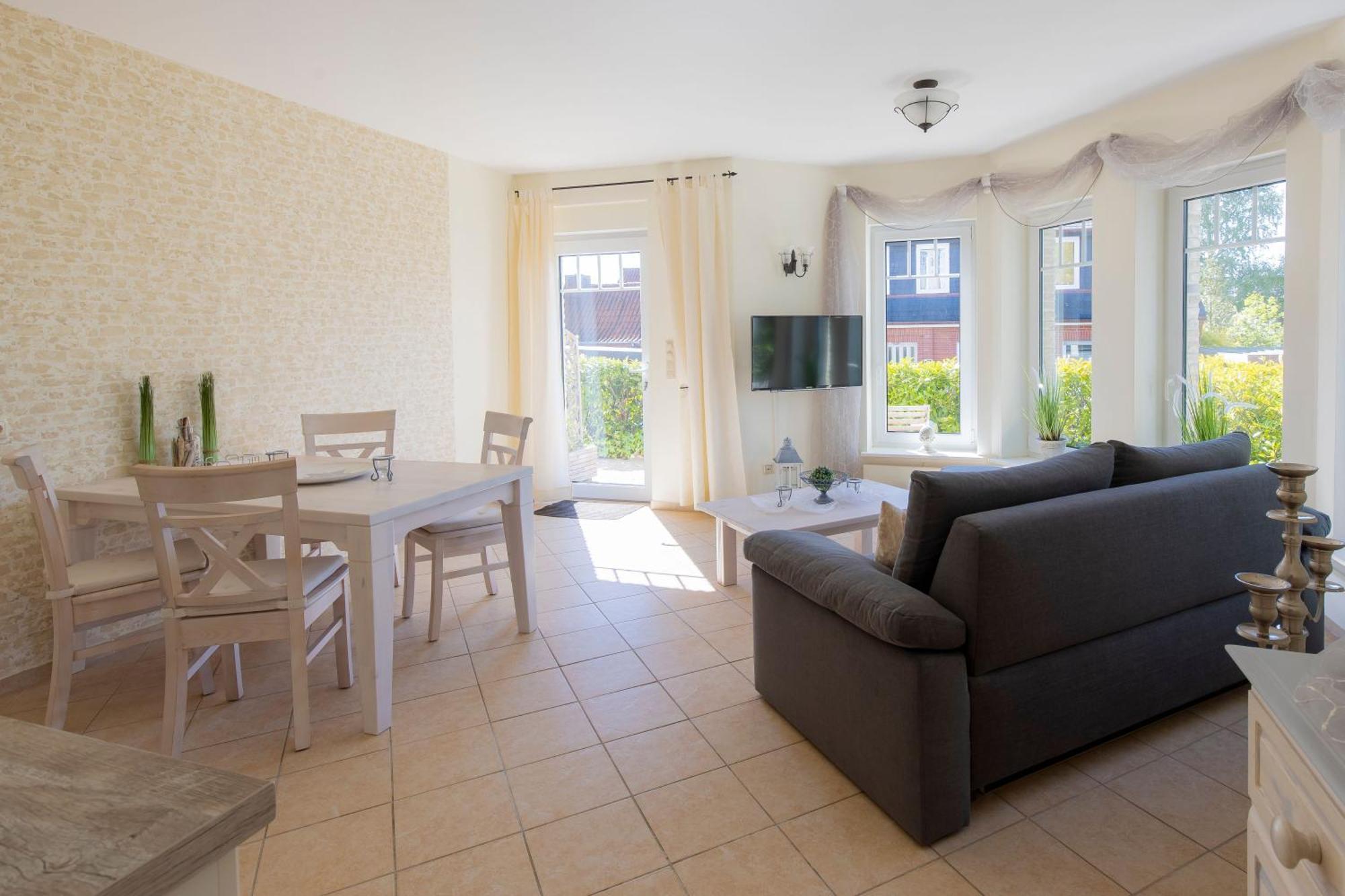 Haus Sonne _ Apartment *